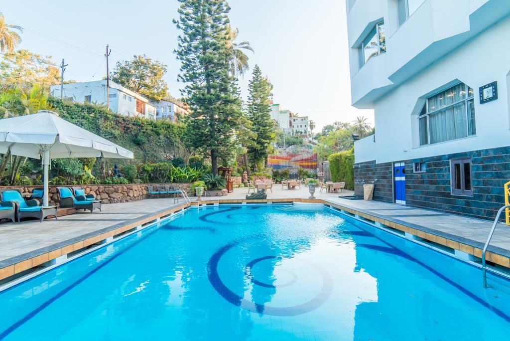Hotel Hillock Mount Abu Eksteriør bilde