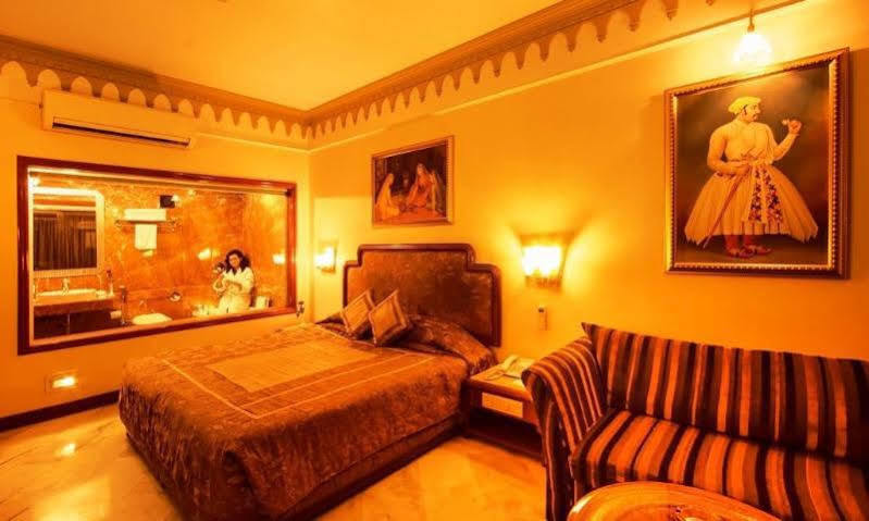 Hotel Hillock Mount Abu Eksteriør bilde